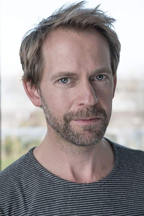 Peter Bramhill photo