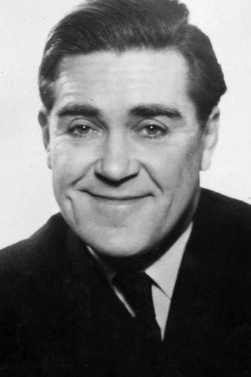 Peter Butterworth photo