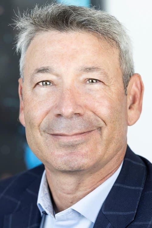 A portrait of Peter Jaysen