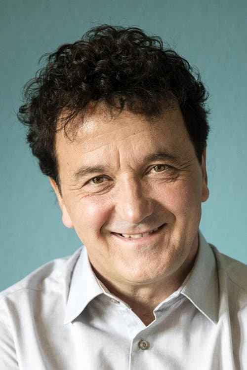 Péter Scherer photo