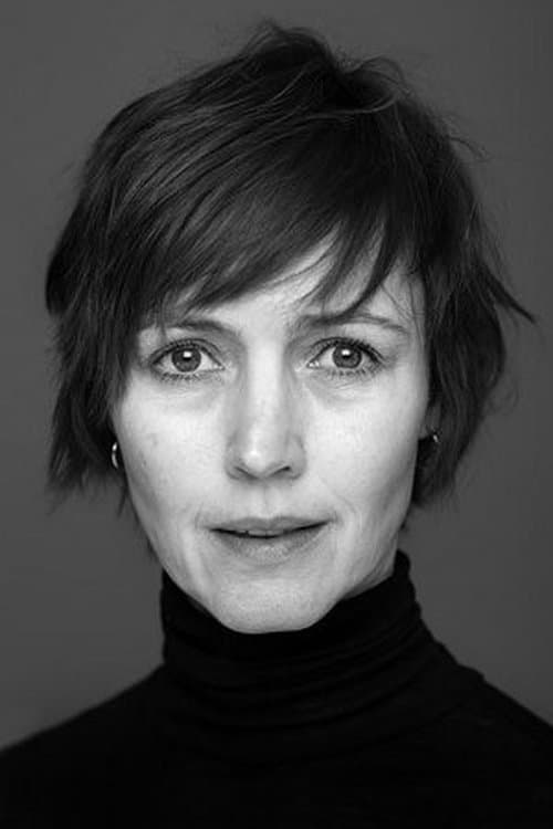 Petronella Barker photo