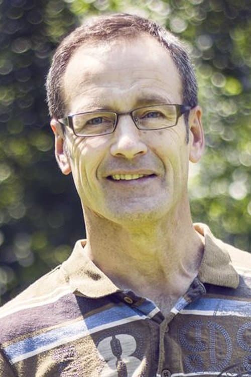 A portrait of Phil Comeau