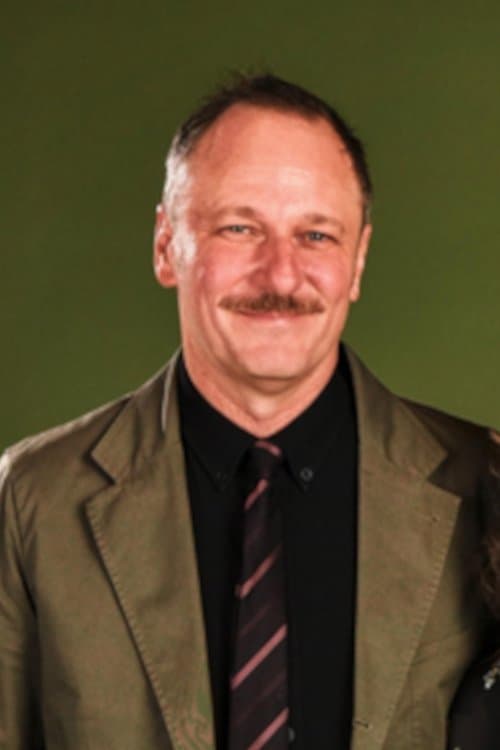 A portrait of Phil Hay
