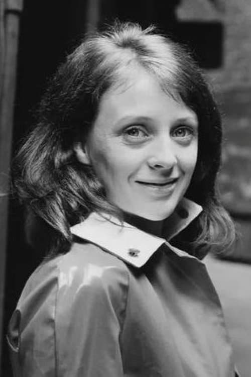 Polly James photo