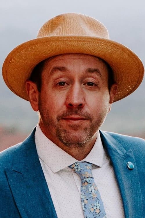 A portrait of Potsy Ponciroli