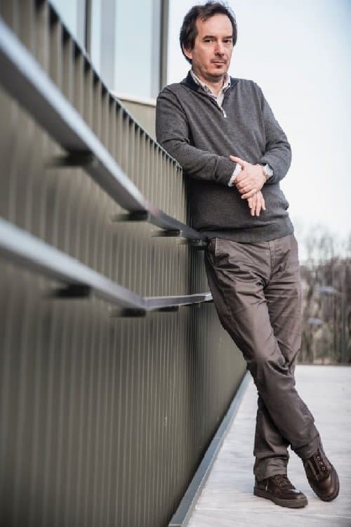 A portrait of Predrag Velinović