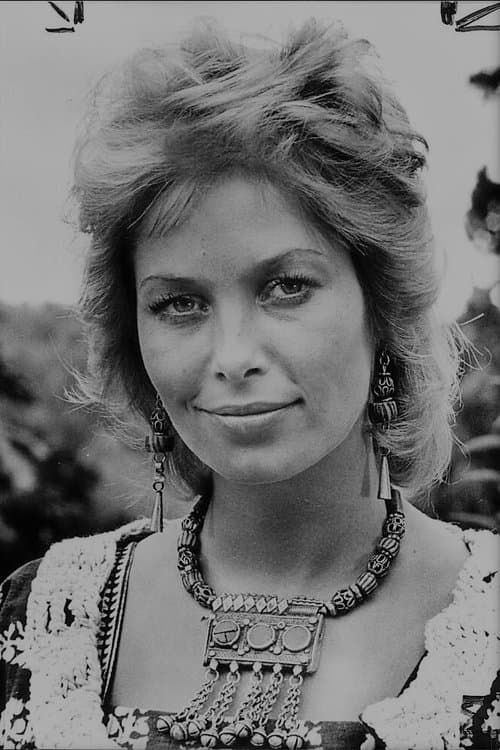 Prunella Gee photo