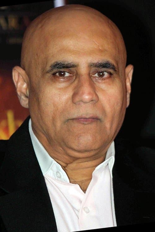 Puneet Issar photo
