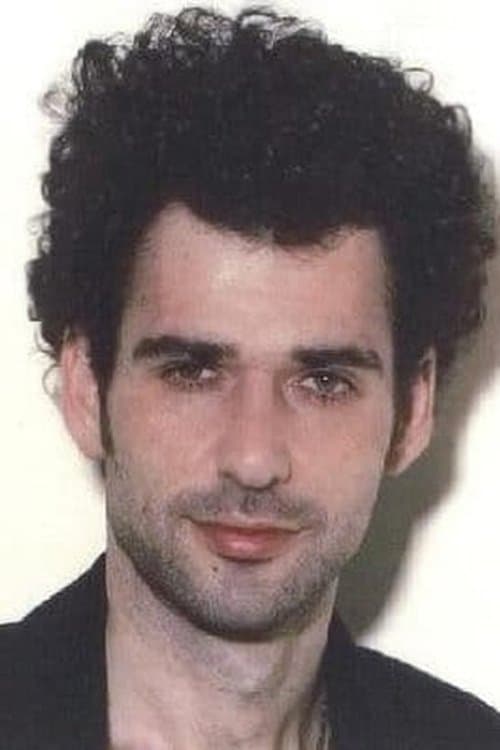 Qais Nashif photo
