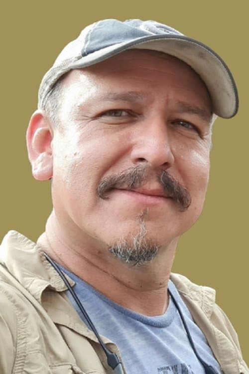 A portrait of Rafael Lara Ruiz