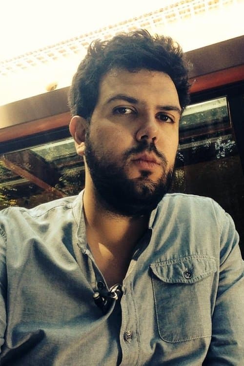 A portrait of Rafael Lessa