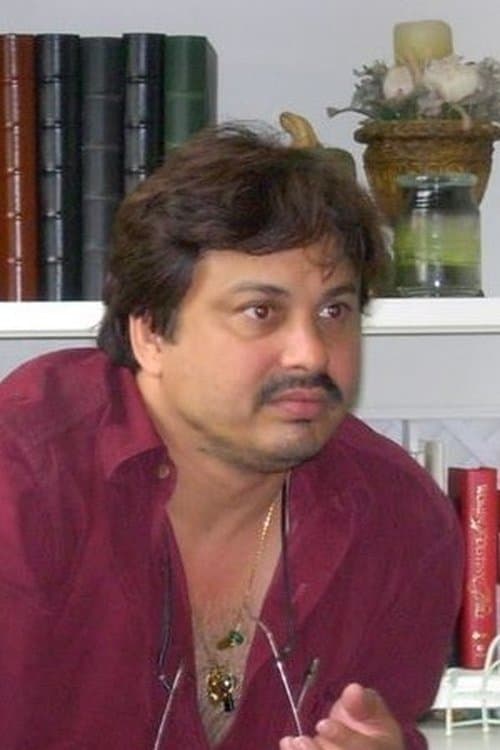 A portrait of Rasool Ellore