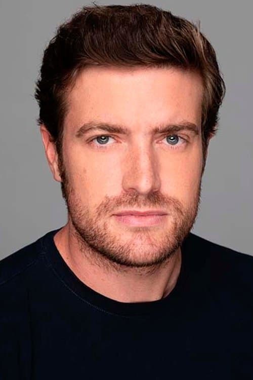 Raúl Mérida photo