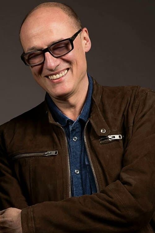 A portrait of Ray Santilli