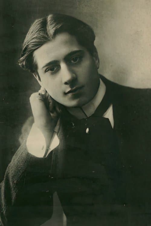 René Maupré photo