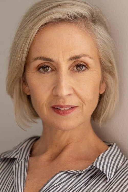 Renee Lyons photo