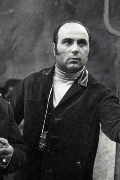 A portrait of Reza Safai