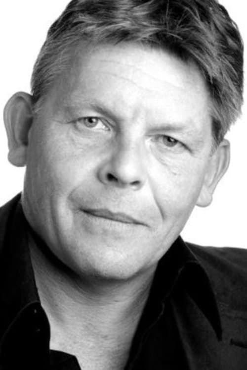 Richard Aspel photo
