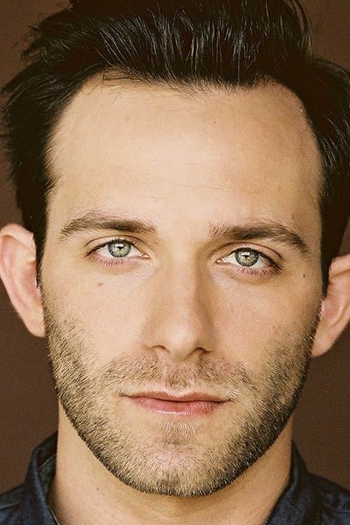 Riley Egan photo