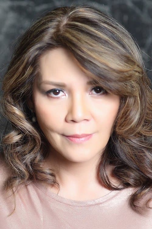 Rina Reyes photo