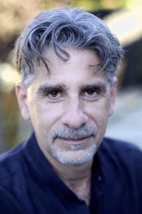 A portrait of Rob Spera