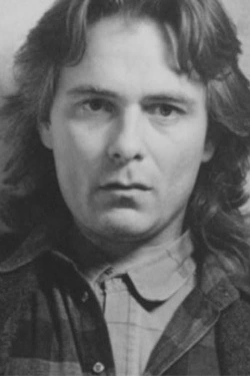 A portrait of Rob Tregenza