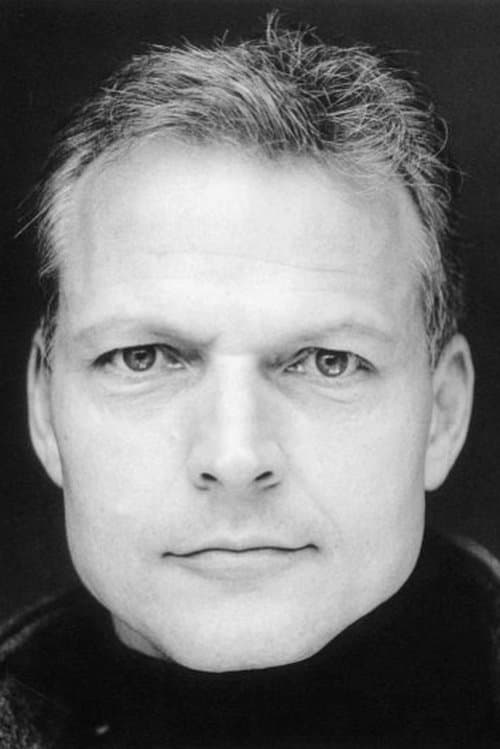 Robert Lewis photo