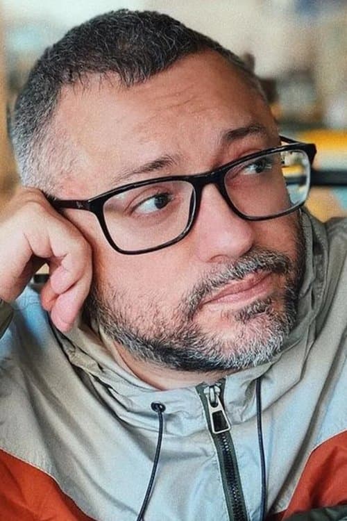 A portrait of Roberto Pérez Toledo