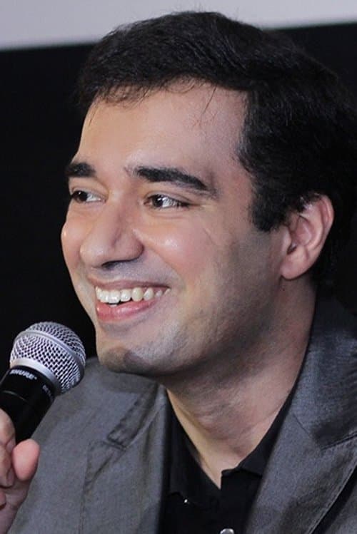 A portrait of Rocky Soraya
