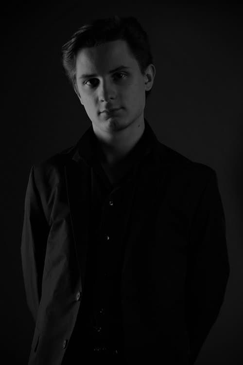 A portrait of Ron Jäger