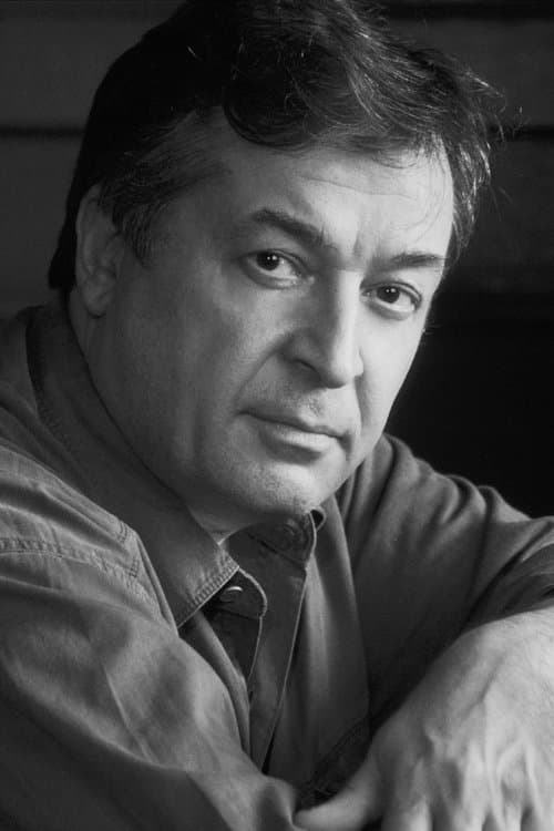 A portrait of Ronald F. Maxwell