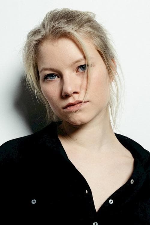 Roosa Söderholm photo