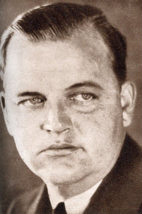 A portrait of Roy Del Ruth