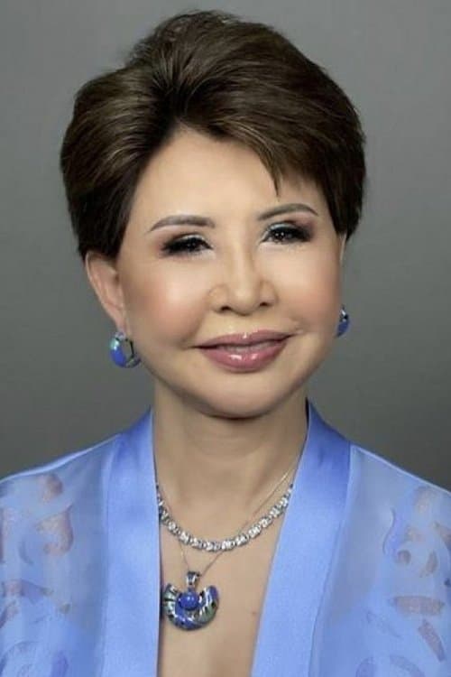 Roza Rymbaeva photo