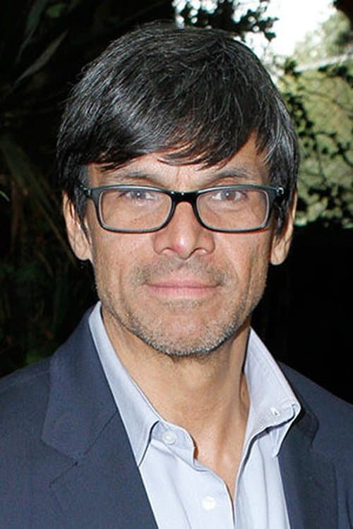 A portrait of Rubén Galindo Jr.