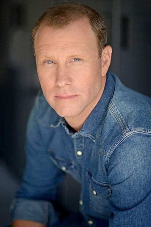 Ryan O'Quinn photo