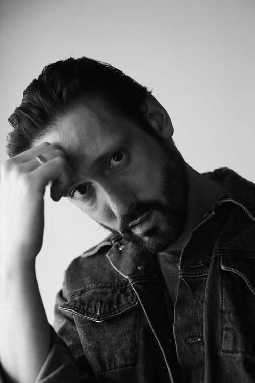 A portrait of Ryan Ward