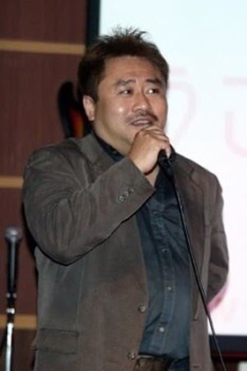 A portrait of Ryuichi Ichino