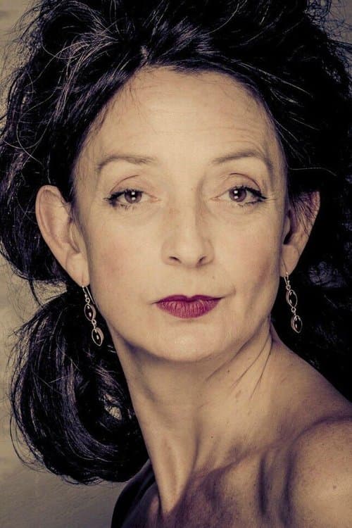 Sally Mortemore photo