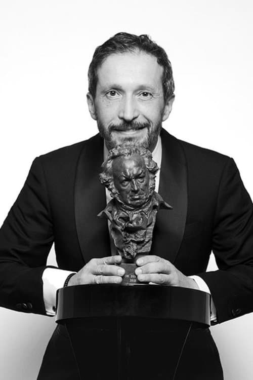 A portrait of Salvador Calvo