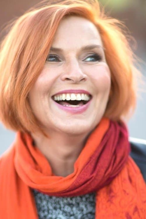 Sari Havas photo