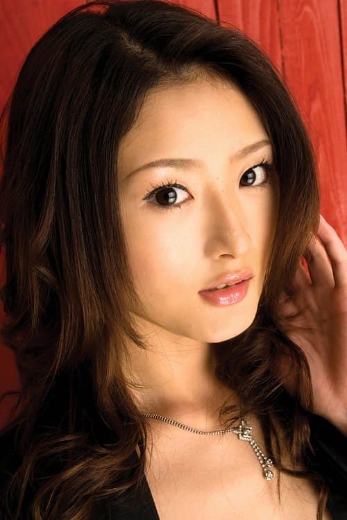 Sarina Takeuchi photo