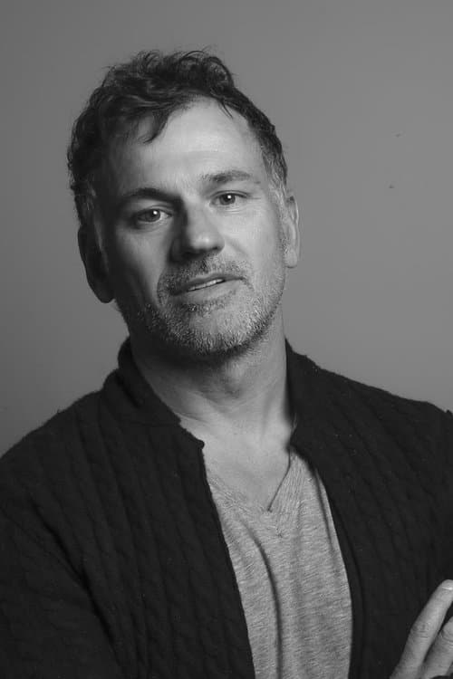 A portrait of Scot McFadyen