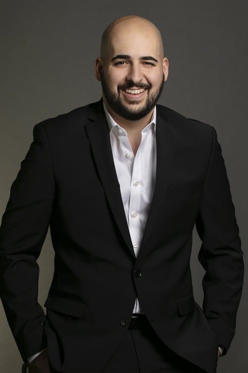 A portrait of Scott Aharoni