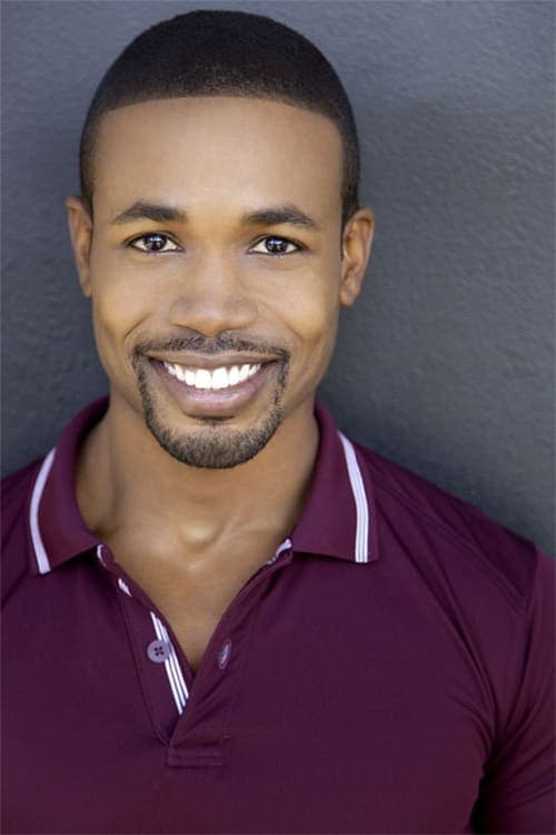 Sean Riggs photo