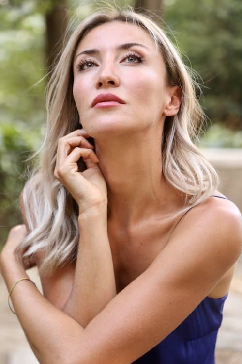 Selin Deveci photo