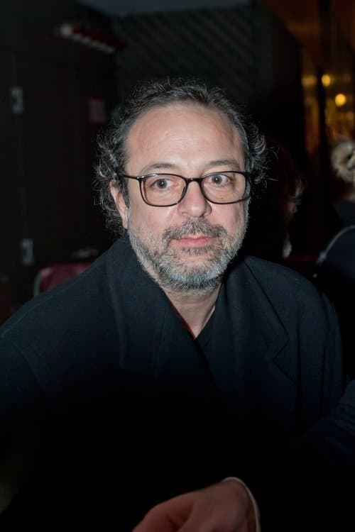 A portrait of Semih Kaplanoğlu