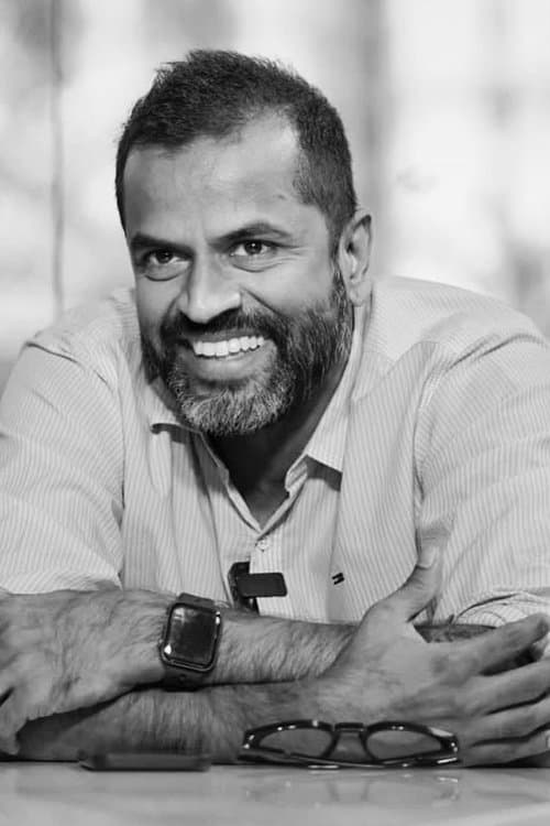 A portrait of Senna Hegde