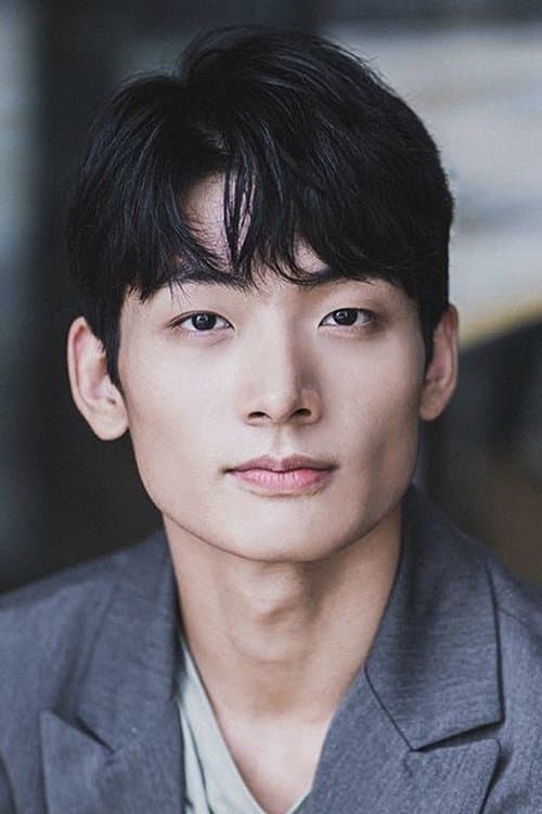 Seo Young-joo photo