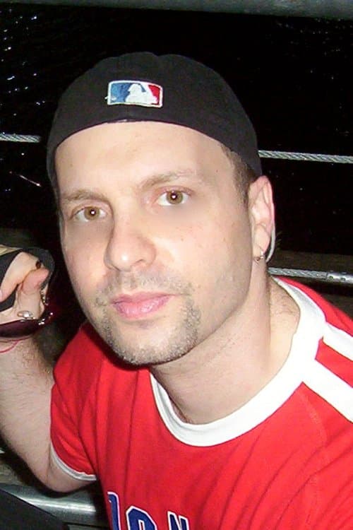 A portrait of Sergio Esquenazi